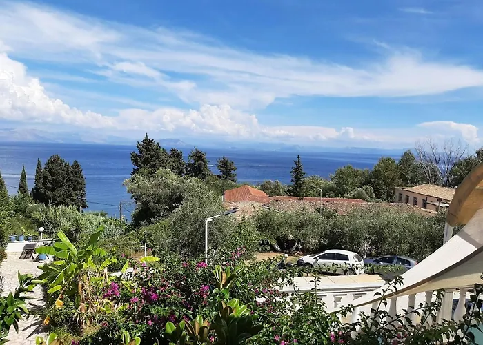 In With Sea Views & Pool * Benitses (Corfu)