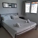 Apartment In With Sea Views & Pool Benitses (Corfu)
