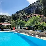 In With Sea Views & Pool 公寓 贝尼蔡斯